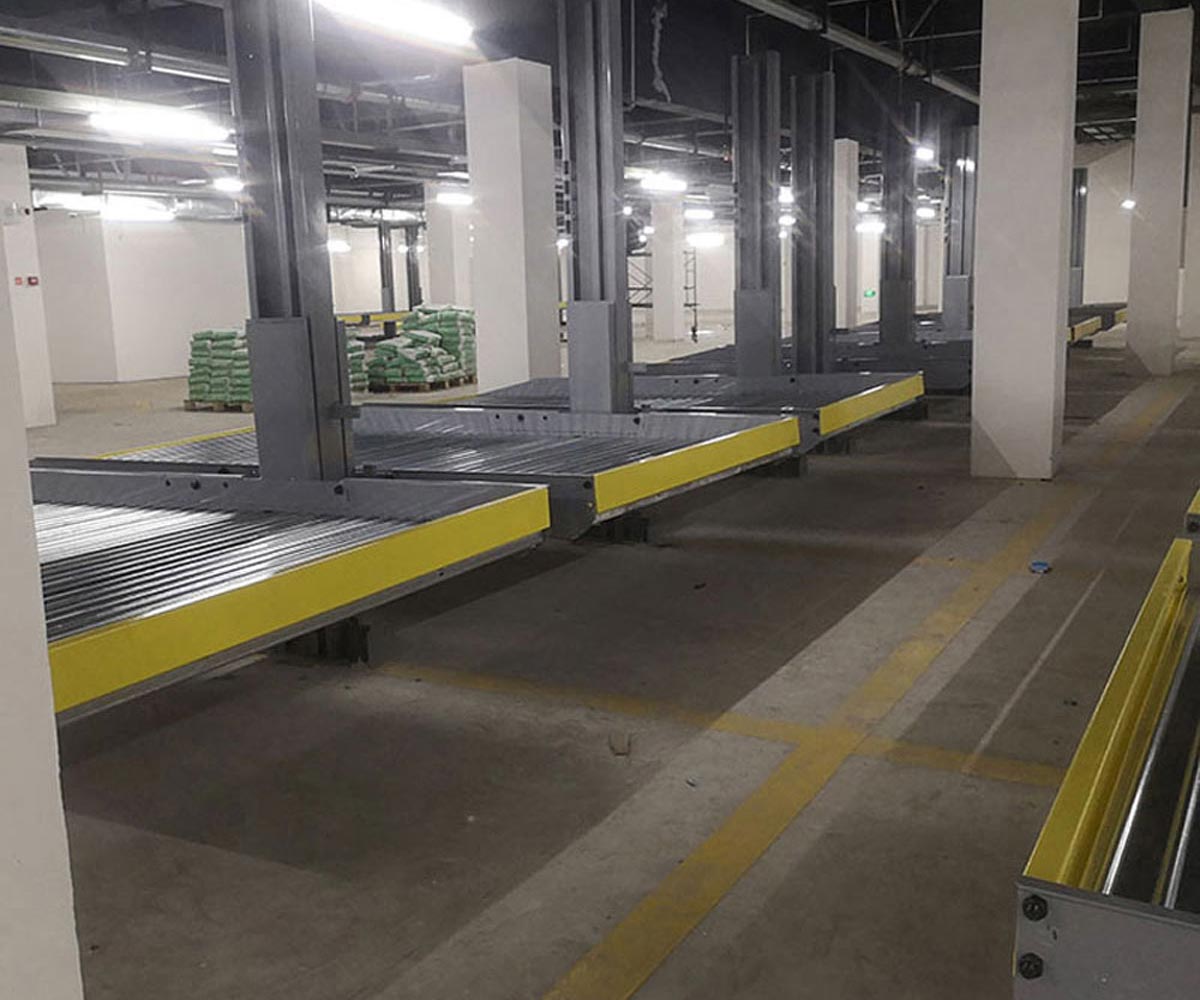 二层简易升降类机械停车设备维保.jpg
